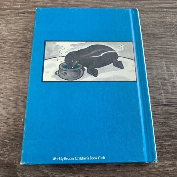 Iglook’s Seal by Bernard Wiseman - Hardcover Story Book - Picture 11 of 11